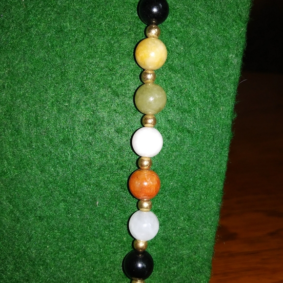 14 kt. Multi color jade necklace - Picture 3 of 8